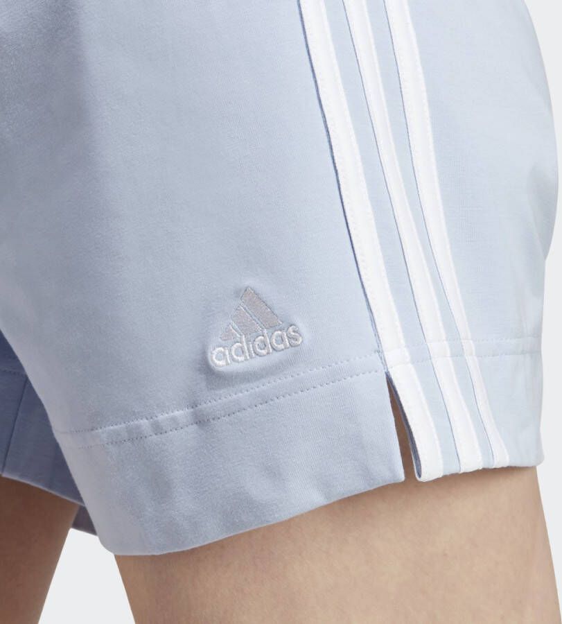 Adidas Sportswear Essentials Slim 3-Stripes Short