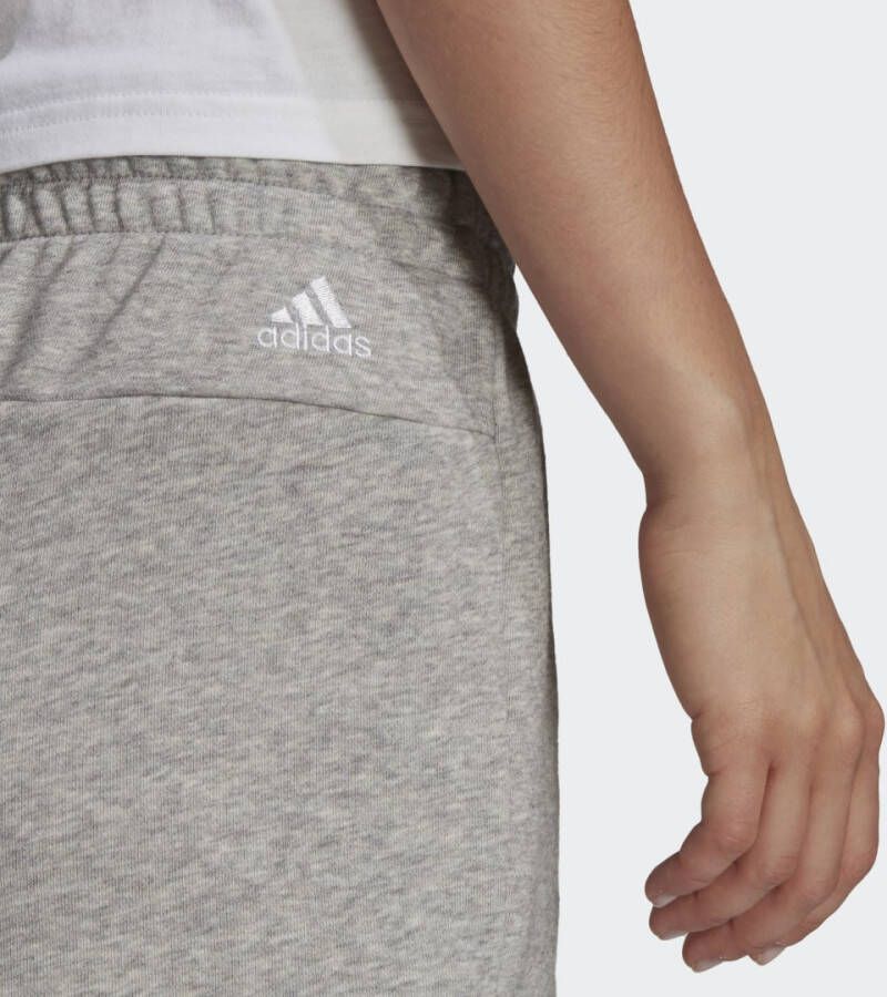 Adidas Sportswear Essentials Slim Logo Short