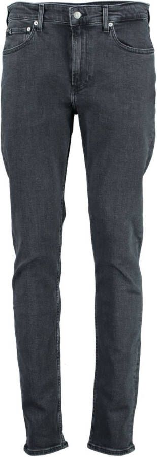 Calvin Klein Slim Fit SLIM TAPER