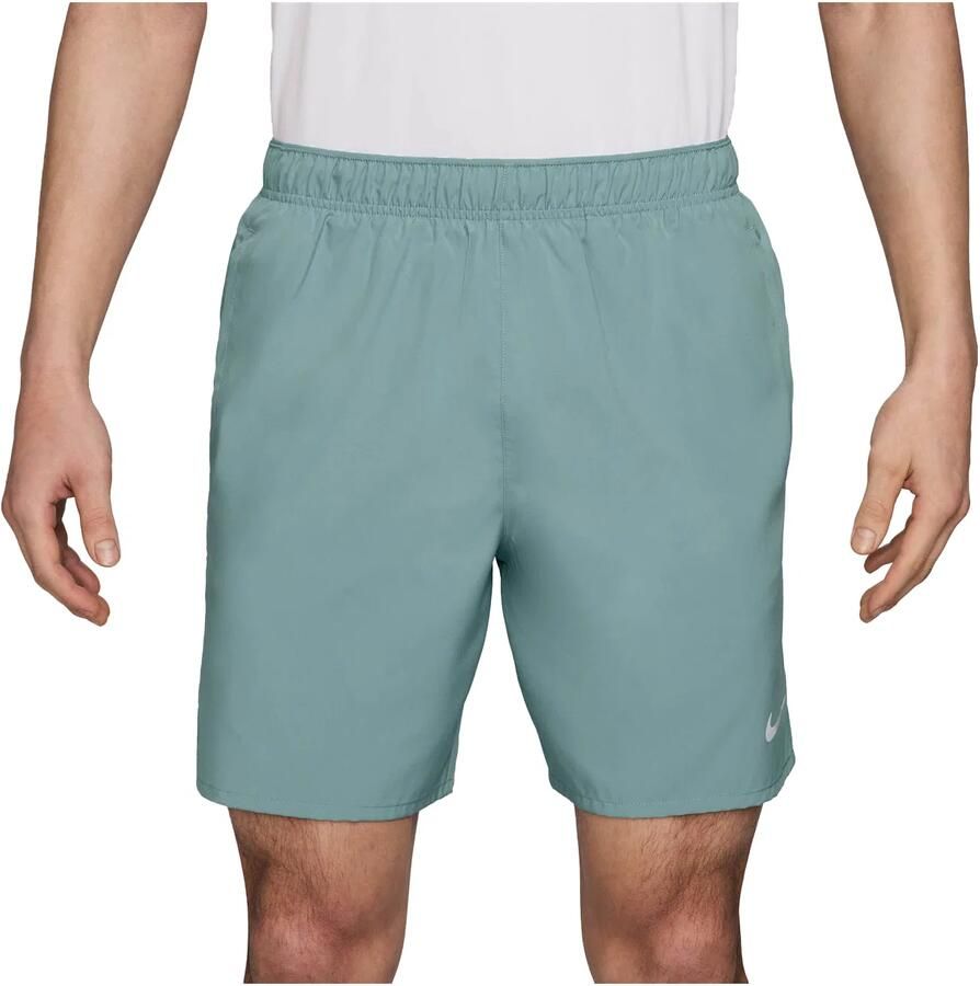 Nike Challenger Dri-FIT hardloopshorts met binnenbroek voor heren (18 cm) Groen - Foto 4