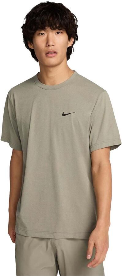 Nike Hyverse Dri-FIT UV multifunctionele herentop met korte mouwen Groen - Foto 2