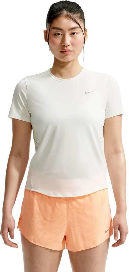 Nike Swift Dri-fit Short-sleeve Standard Dames