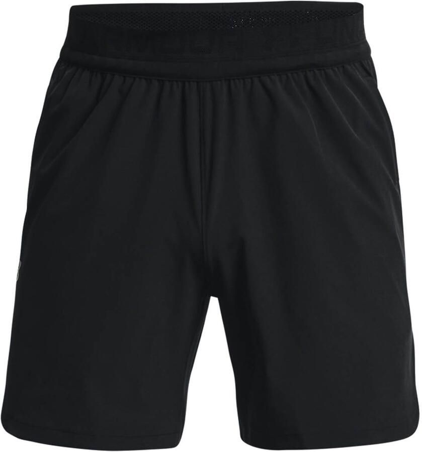 Under Armour Korte broek met ritszak model 'UA Peak'