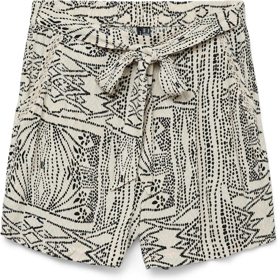 VERO MODA rechtvallend high waist casual short crème