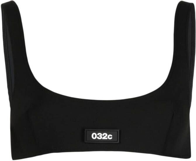 032c Top met logopatch Zwart