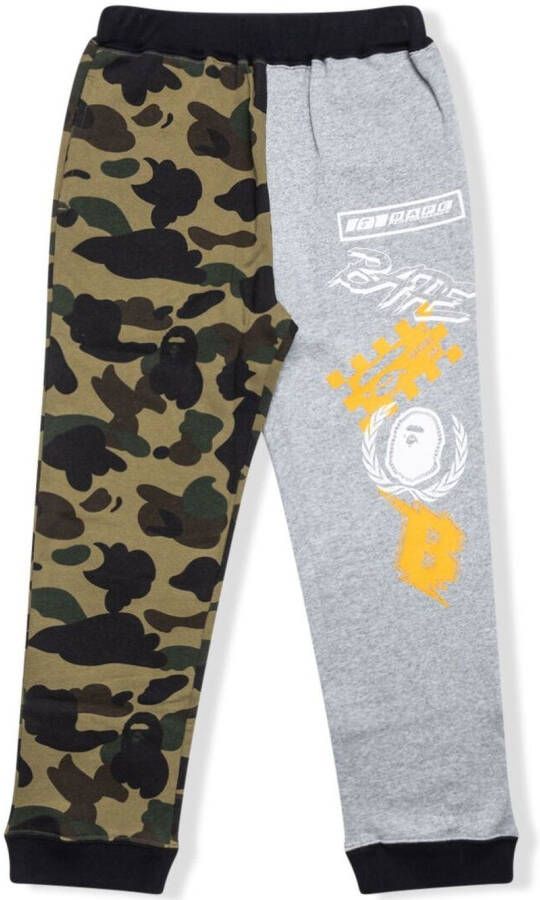A BATHING APE Trainingsbroek met camouflageprint Groen