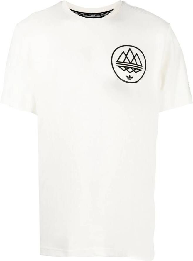 Adidas Vissershoed met logo-applicatie Beige