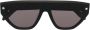 Alexander McQueen Spike Studs geometric-frame sunglasses Zwart - Thumbnail 1