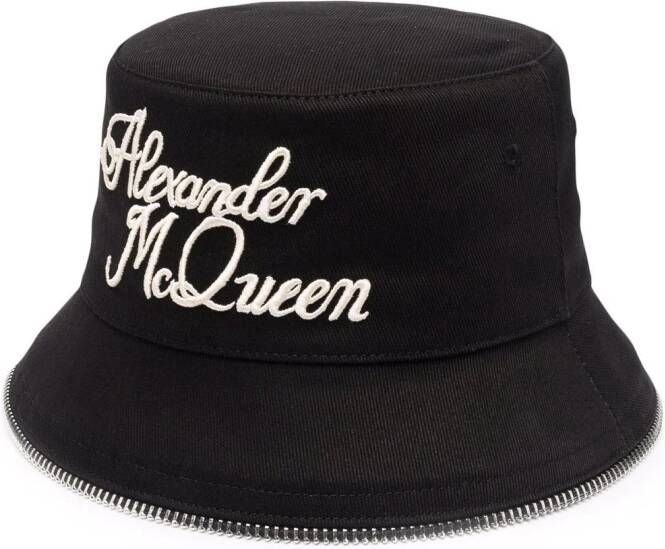 Alexander McQueen Vissershoed met geborduurd logo Zwart