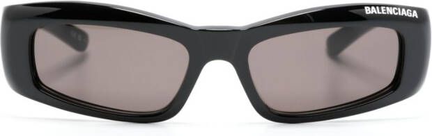 Balenciaga Eyewear Zonnebril met gegraveerd logo Zwart