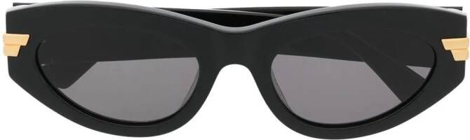 Bottega Veneta Eyewear Zonnebril met cat-eye montuur Zwart