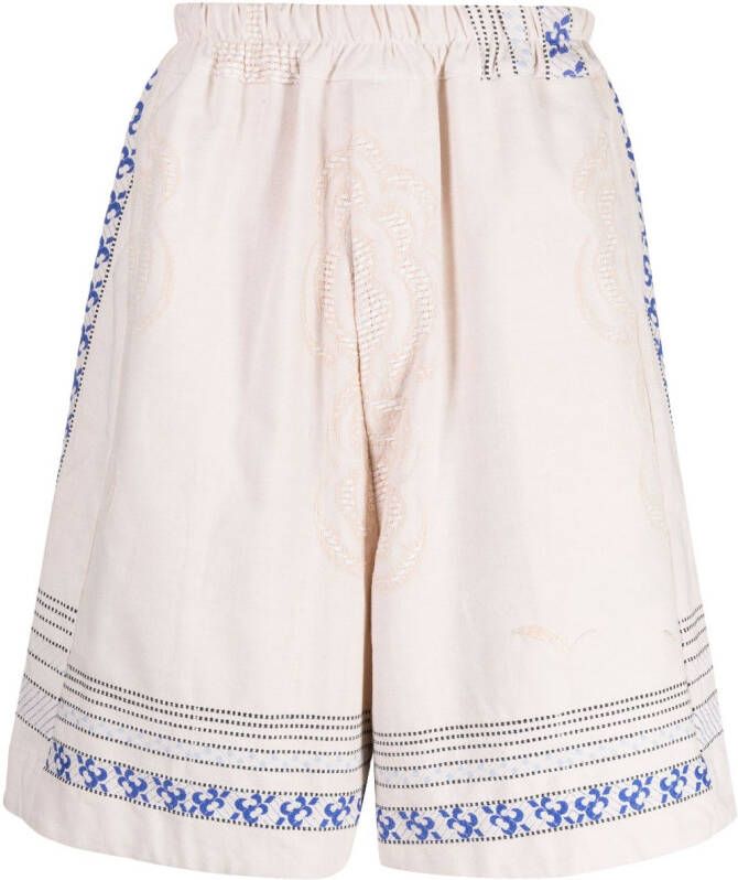 By Walid Shorts met verlaagd kruis Beige