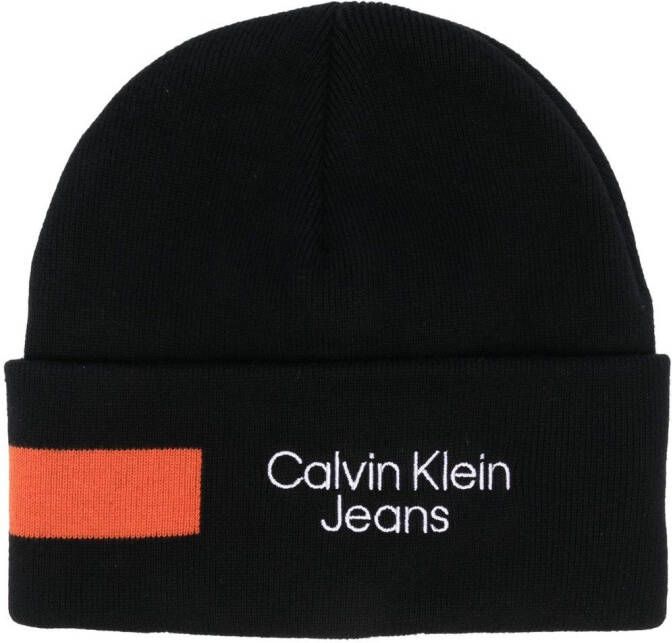 Calvin Klein Muts met geborduurd logo Zwart