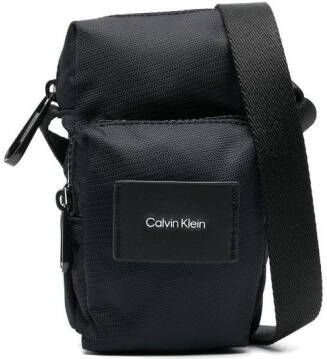Calvin Klein Messengertas met logopatch Zwart