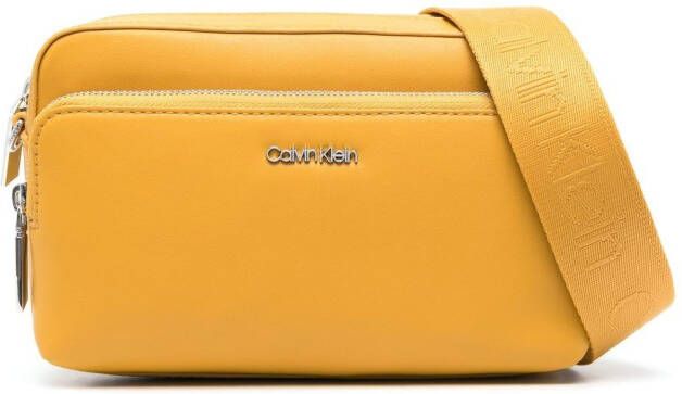 Calvin Klein Cameratas met logoplakkaat Geel