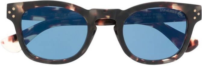 Cutler & Gross Zonnebril met schildpadschild design Blauw