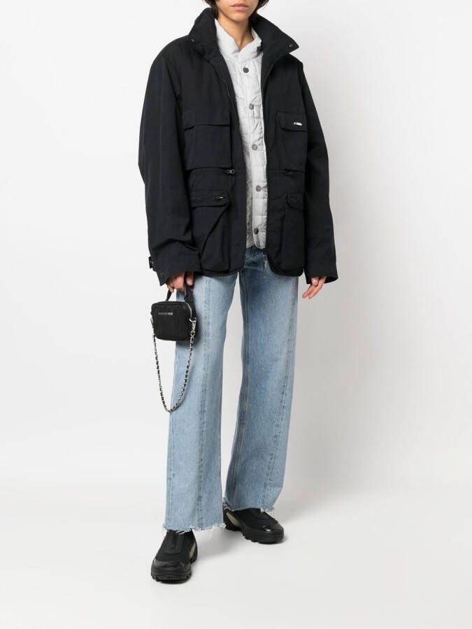 032c Cargo jack Zwart