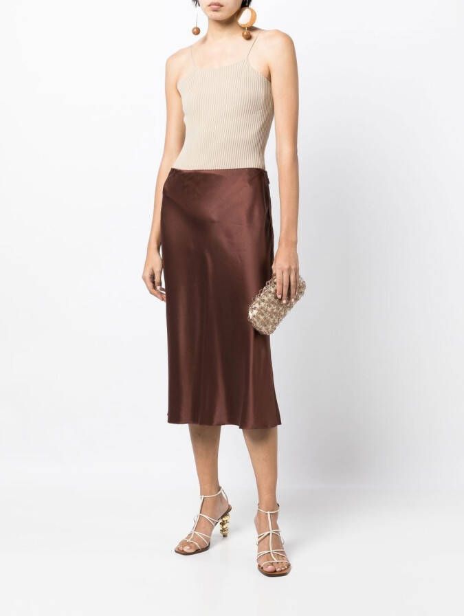 0711 Clutch verfraaid met kralen Bruin