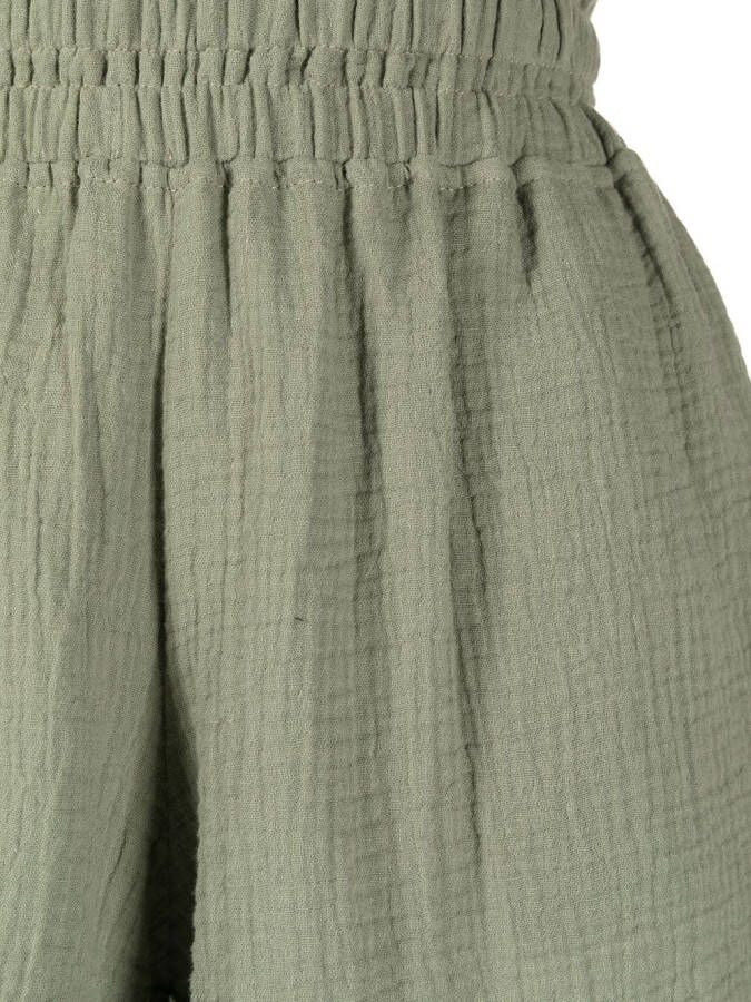 0711 Ruimvallende shorts Groen