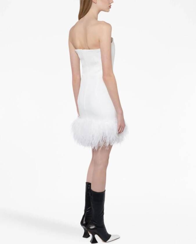16Arlington Minelli mini-jurk met veren afwerking Wit