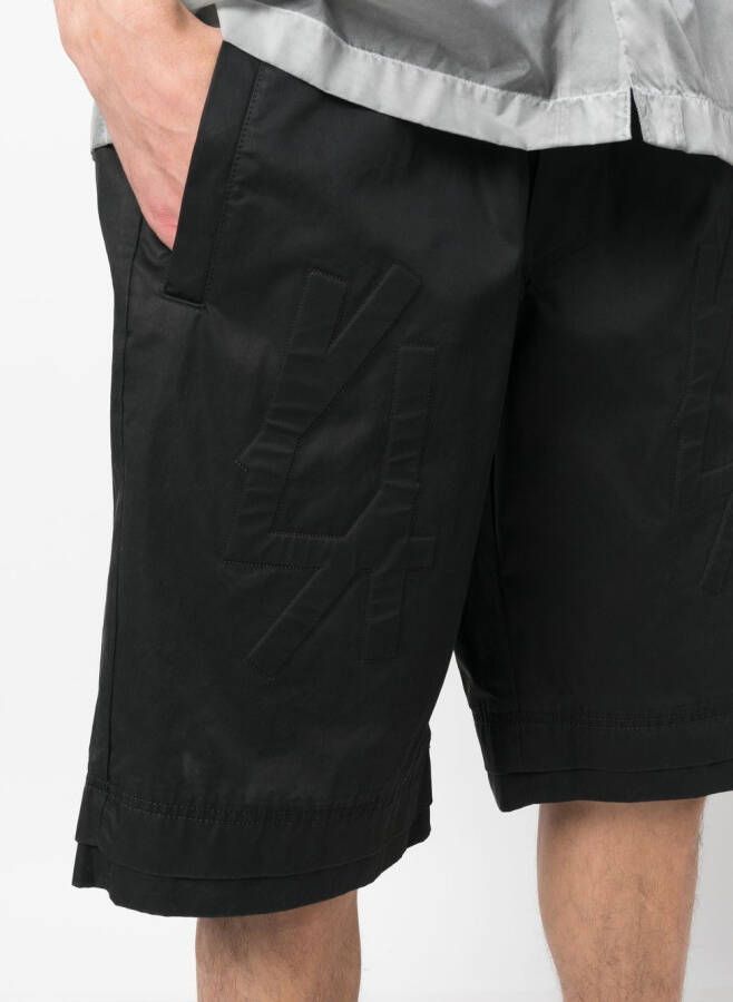 44 LABEL GROUP Knielange shorts Zwart