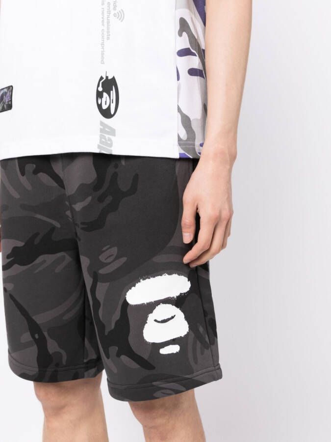 AAPE BY *A BATHING APE Bermuda shorts met print Zwart