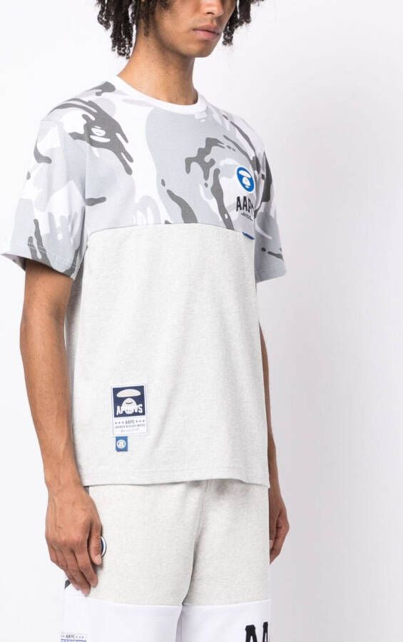 AAPE BY *A BATHING APE T-shirt met camouflageprint Grijs