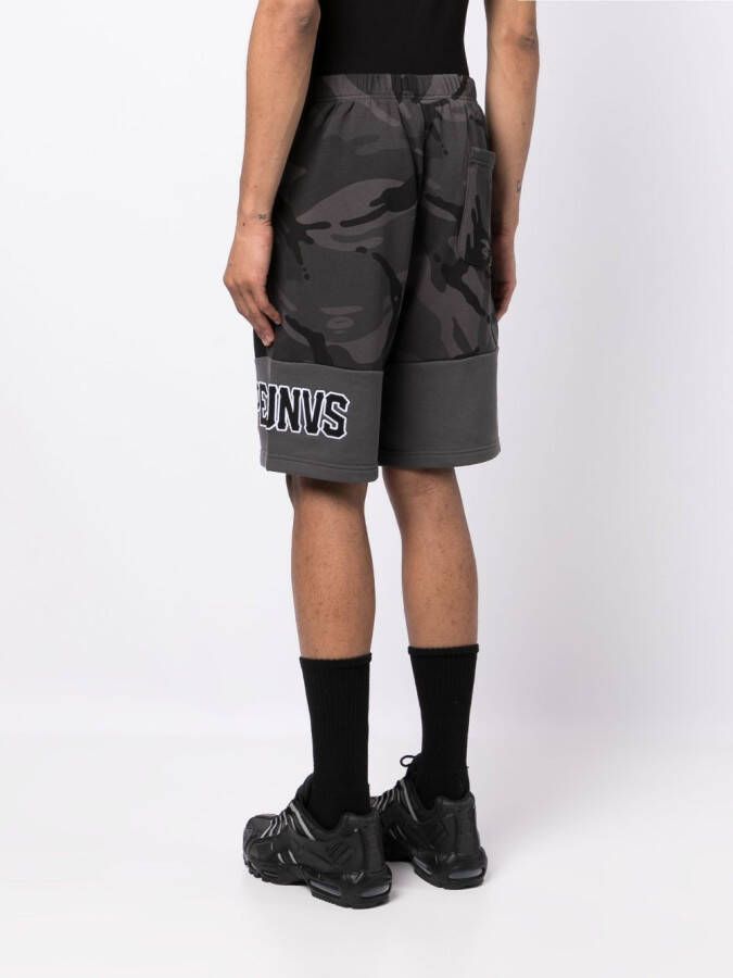 AAPE BY *A BATHING APE Trainingsshorts met camouflageprint Grijs