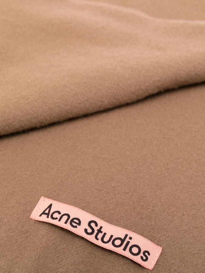 Acne Studios Sjaal met franje afwerking Bruin