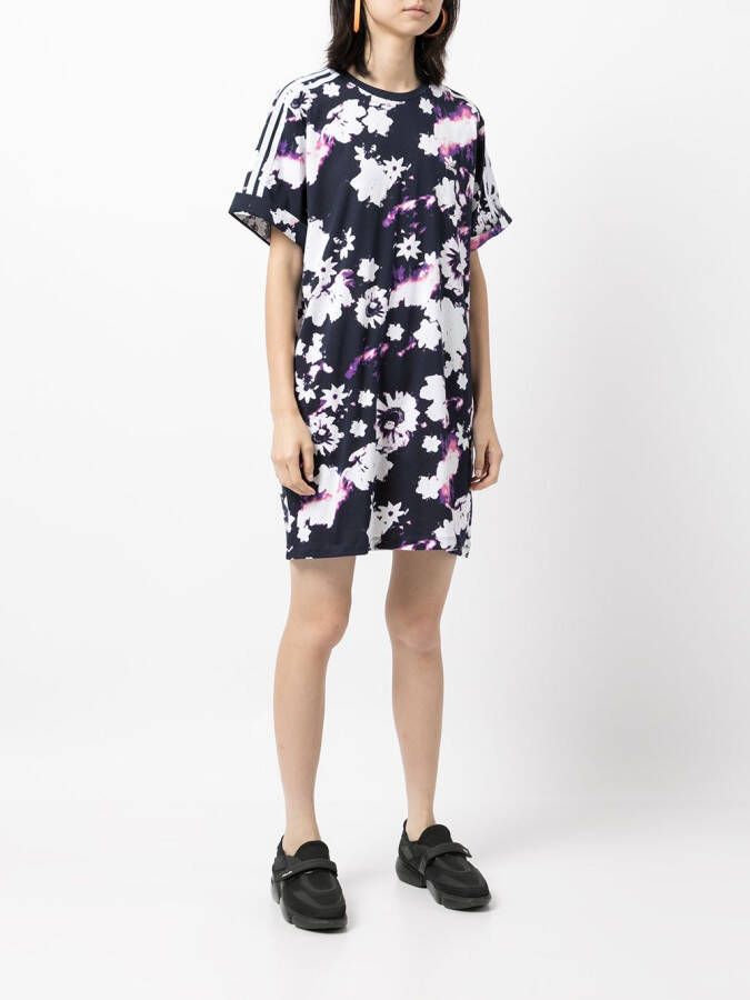adidas T-shirtjurk met bloemenprint Paars