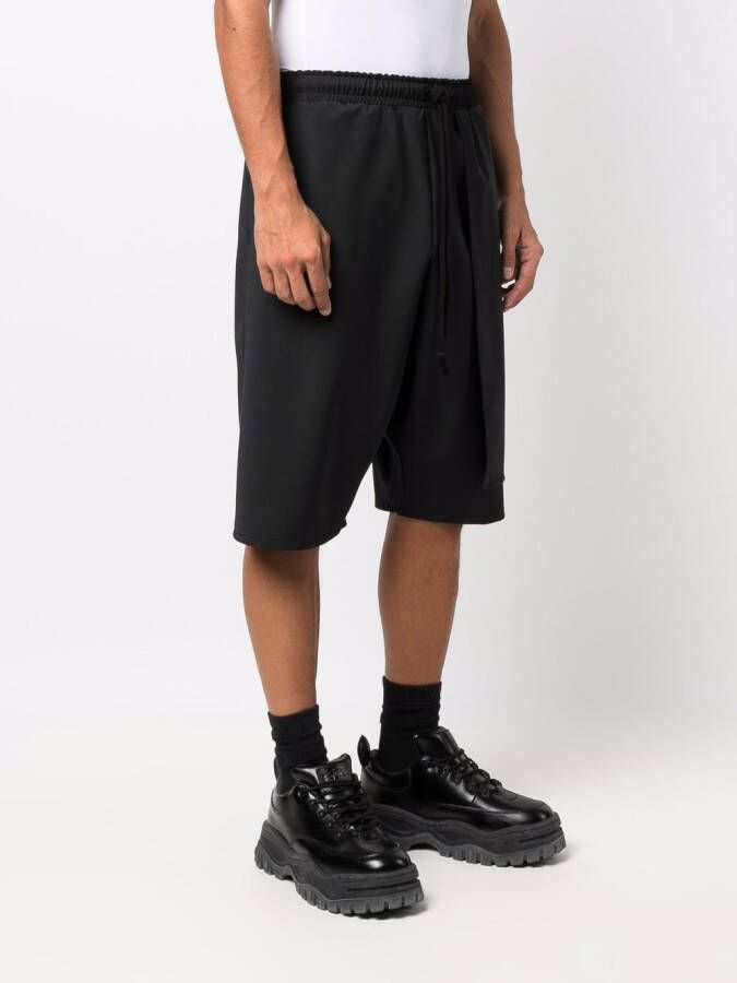 Alchemy Shorts met verlaagd kruis Zwart