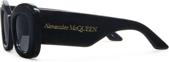 Alexander McQueen Eyewear Bold zonnebril met cat-eye montuur Zwart
