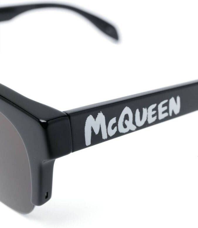 Alexander McQueen Eyewear Zonnebril met contrasterende neusbrug Zwart