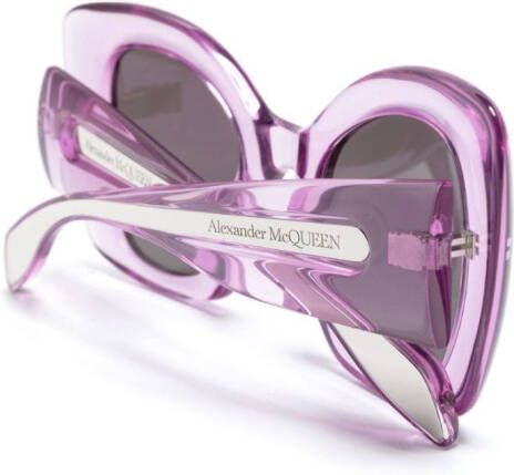 Alexander McQueen Eyewear Zonnebril met D-montuur Paars