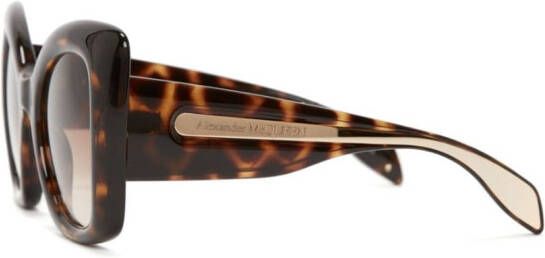 Alexander McQueen Eyewear Zonnebril met cat-eye montuur Bruin