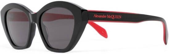 Alexander McQueen Eyewear Zonnebril met cat-eye montuur Zwart