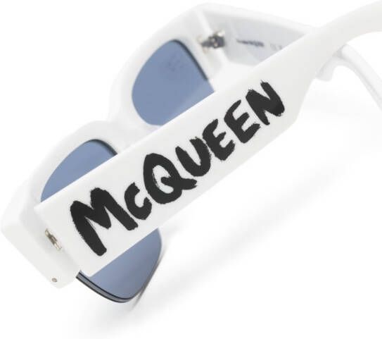 Alexander McQueen Eyewear Zonnebril met logoprint Wit