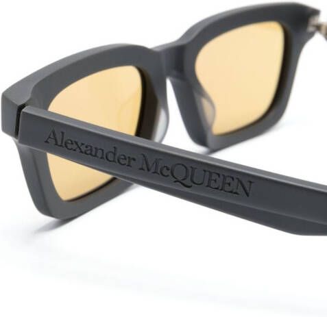 Alexander McQueen Eyewear Zonnebril met vierkant montuur Grijs