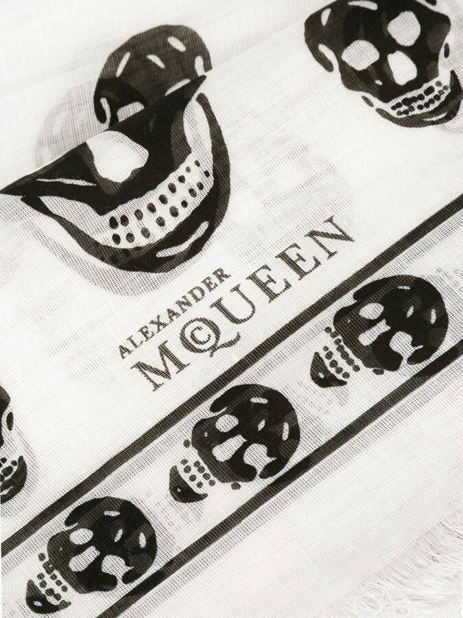 Alexander McQueen fringed skull-print scarf Beige