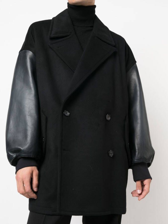 Alexander McQueen Jack met dubbele rij knopen Zwart