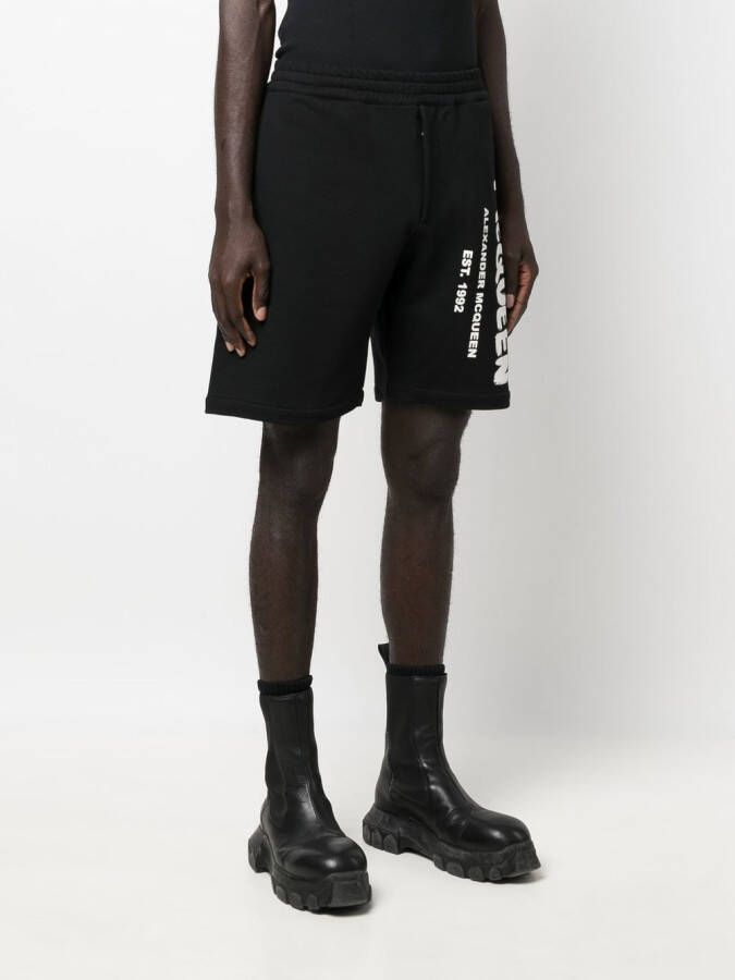 Alexander McQueen Shorts met logoprint Zwart