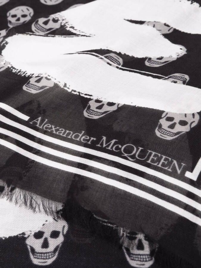 Alexander McQueen Sjaal met doodskopprint Zwart