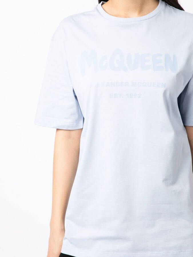 Alexander McQueen T-shirt met logoprint Blauw