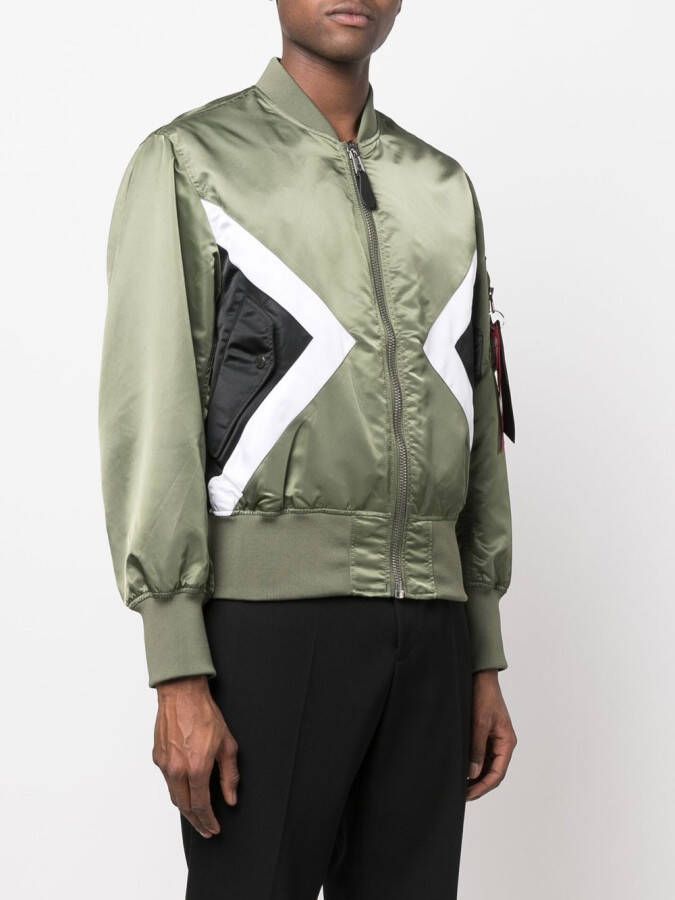 Alpha Industries Bomberjack met contrast vlakken Groen