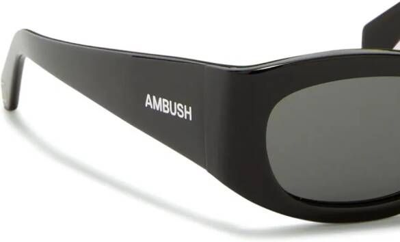 AMBUSH Bernie zonnebril met rechthoekig montuur Grijs