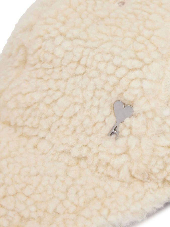 AMI Paris Lammy pet Beige