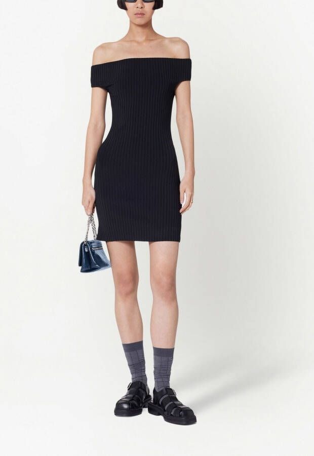 AMI Paris Off-shoulder mini-jurk Zwart