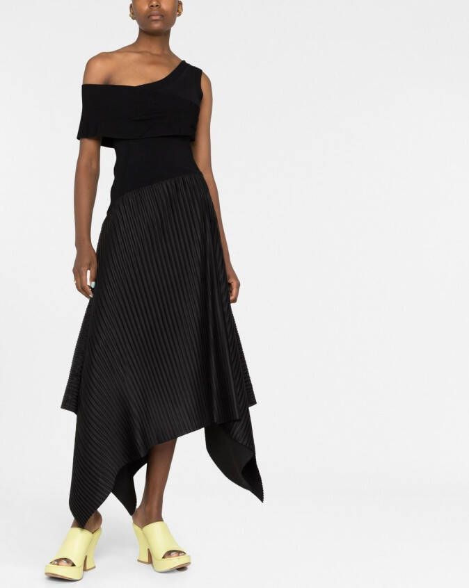AZ FACTORY Asymmetrische maxi-jurk Zwart