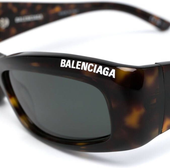 Balenciaga Eyewear Zonnebril met logoprint Bruin