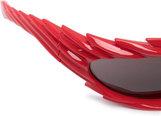 Balenciaga Eyewear Zonnebril met geometrisch montuur Rood